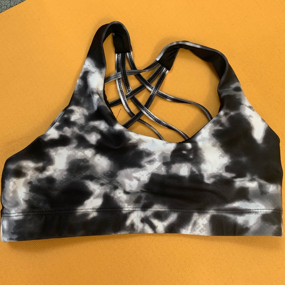 Black and white Mossimo tie-dyed sports bra size S - Picture 4 of 4